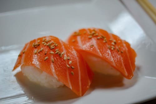 What is sushi nigiri